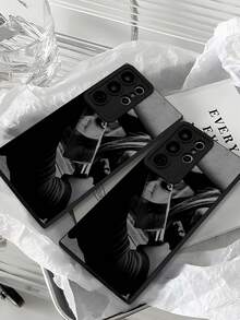 Anime Character Glass Phone Case Black and White Cool Style Scratch Resistant for Daily Use Young Men All-over Print Mixed-color Phone Cases - Compatible with Phone 17 PRO MAX/17 AIR/15 Pro Max/16 PRO MAX, Galaxy S22/S23/S24/S23 Plus/S24 Ultra/S25/A15/A33/A23. - Color mixto 1 - Ver 9