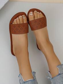 Brown Hollow-Out Women's Sandals - Breathable Open Toe Flat Slippers, Fashionable Hollow-Out Daily Sandals, Comfortable & Versatile, Essential Casual Street Style Item For Summer - Brown - View 7