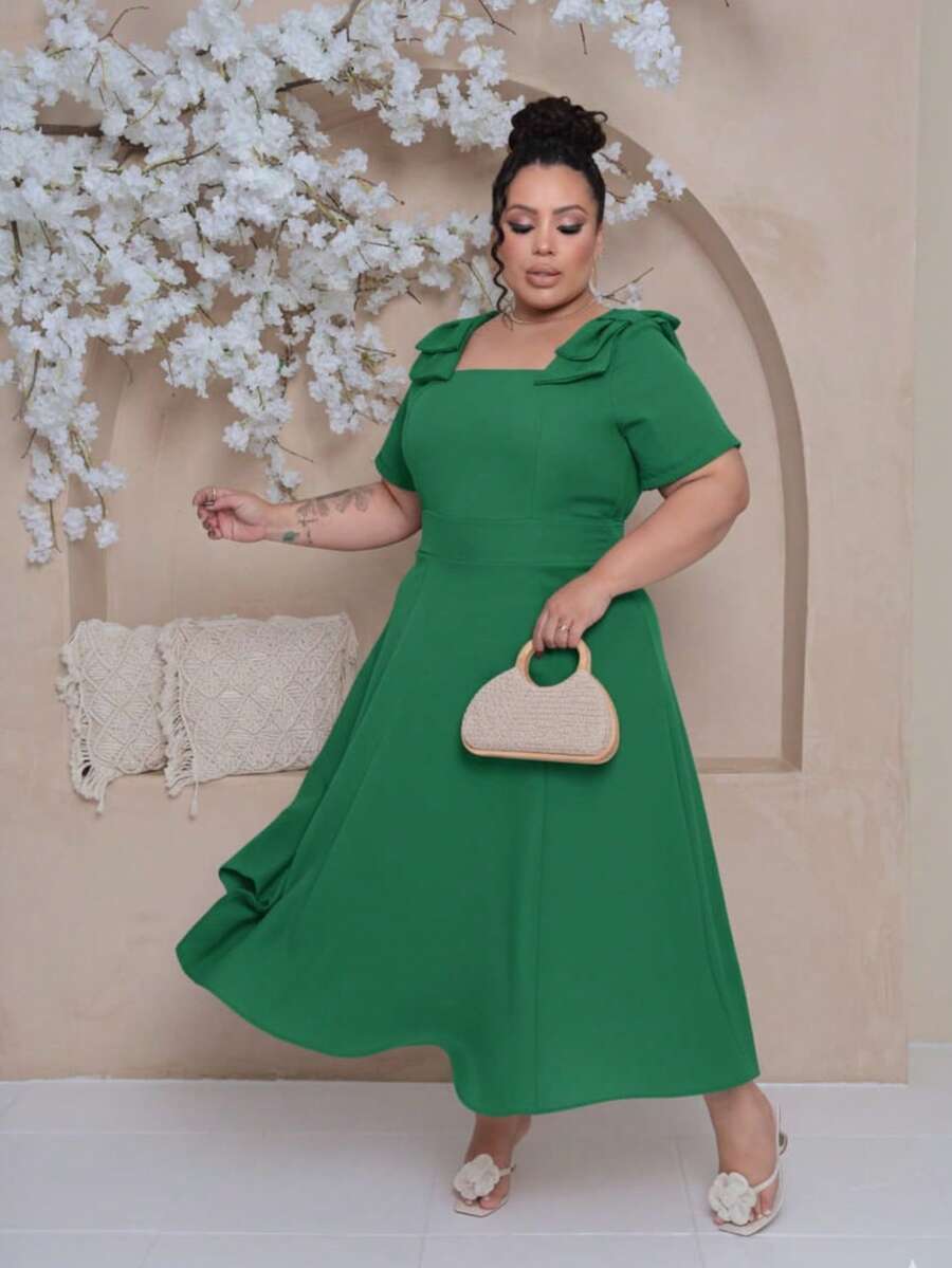 Women's Plus Size Midi Dress With Lined Square Neckline, Short Sleeves, Shoulder Tie, Padded Cups And Elastic Back In Duna Linen - Elegant Fashion Party Dress - 綠旗 - 查看 1