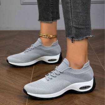 女士浅灰色系带气垫套脚运动鞋，透气针织休闲袜鞋，轻便舒适，适合跳舞
