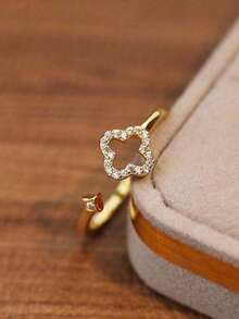 1枚925纯银镀14K金四叶草立方氧化锆戒指，精致银戒指，适合日常佩戴，送给女朋友的礼物 - 金色 - 查看 2