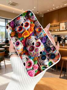 1 pieza Funda de teléfono con diseño de calaveras decoradas con flores coloridas en estilo tradicional mexicano, ideal para Día de Muertos y celebraciones culturales, moda urbana creativa, protección elevada para lente con diseño de ojo, resistente a golpes, compatible con iPhone17 ProMax/16/15/14/13/12/11/Plus/Pro/ProMax, compatible con Galaxy A34/A35/A54/A55, Galaxy S20/S21/S22/S23/S24/S25 Ultra/Plus, compatible con Galaxy/Redmi/Honor/OPPO/ViVo - Blanco - Ver 3