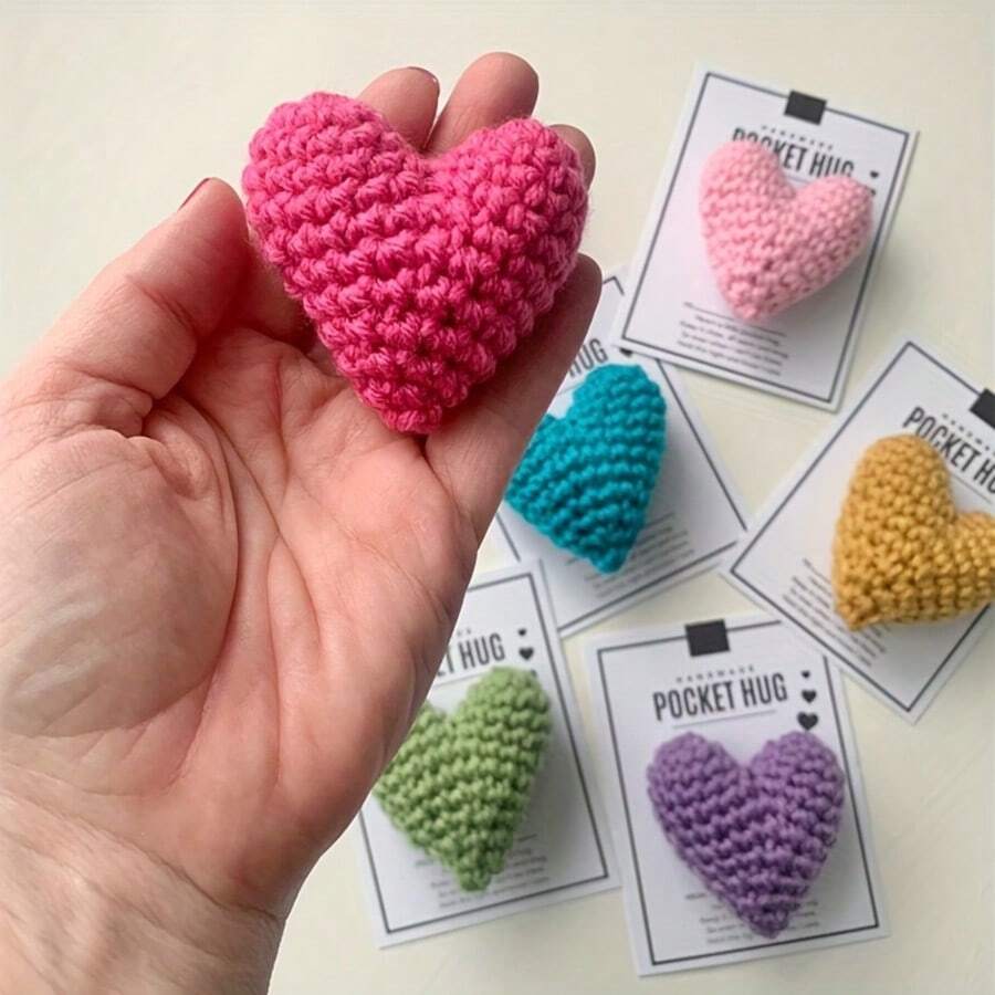 Abrazo de bolsillo de ganchillo hecho a mano - Regalo perfecto para amantes a larga distancia, cumpleaños, damas de honor y Día de San Valentín - Multicolor - Ver 1