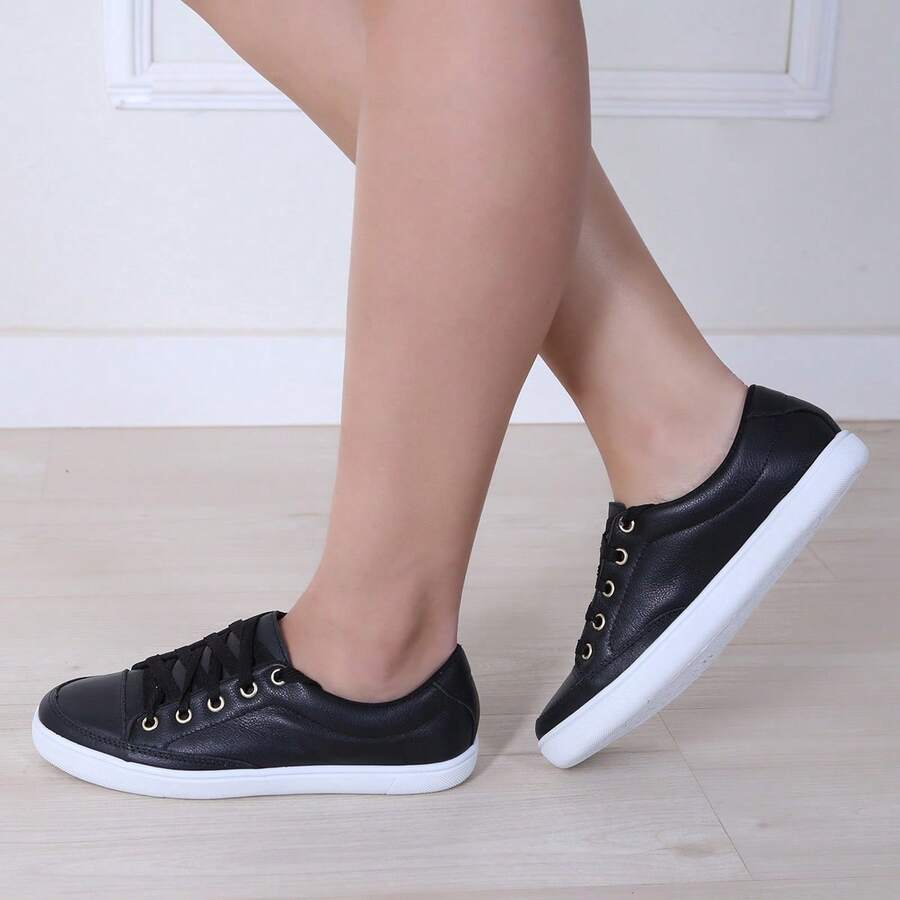Women's Sneakers In Genuine Leather - Lightweight And Comfortable For Everyday Wear - 黑色 - 查看 1