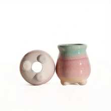 2个随机款式陶瓷花盆，迷你陶瓷多肉植物种植盆套装，坚固耐用的多色裂纹釉，小型植物容器，适用于桌面、窗台、庭院装饰，家居、办公室、宿舍、节日装饰，男女皆宜的完美礼物