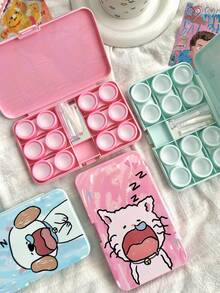 隐形眼镜浸泡收纳套装，含涂鸦动物隐形眼镜盒、隐形眼镜盒、镜片收纳盒，适合旅行和居家使用。