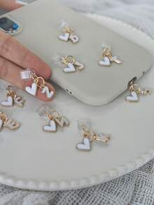 情人节礼物 | 白色爱心和26个字母手机防尘塞，兼容Lightning和Type-C接口，DIY手机挂饰及配件 - 彩色 - 查看 1