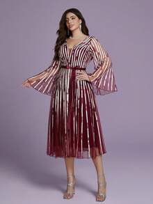 Mgiacyv V-Neck Printed Fine Mesh Panel Maxi Evening Gown, High-End - Burgundy - View 3