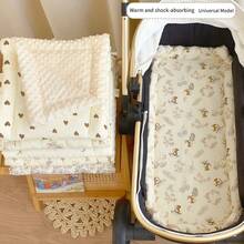 1 pieza Almohadilla para cochecito de bebé, Esterilla de bebé gruesa para otoño/invierno, Felpa con cuentas 3D - Super suave y cómoda, amigable con la piel, lavable, cojín cálido reversible, universal para asiento de cuna/cochecito recién nacido, gran regalo para bebé en Navidad, Halloween, Acción de Gracias - Cojín para asiento de cochecito Baby Bean - Ver 1