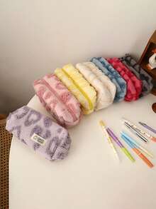 1PC Sweet Portable Heart-Shaped Storage Bag, Exquisite Desktop Decoration, For Storing Cosmetics And Study Supplies, Vintage Valentine's Day Gift - Multicolor - View 5