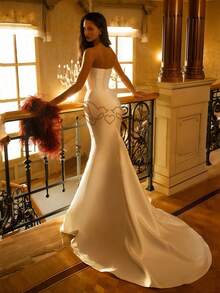 Elegant Sexy Straples V Neck Corset Pleated Mermaid Satin Wedding Dress,Formal Bride Gowns Women,Registry Office Dresses Bridal Fashion,Evening Party Dress Birthday Party Dress Country Wedding,Romantic Church Ceremony Wedding Dress,Suitable For Wedding,Dating,Party,Singles' Party,Vacation,Formal Occasions,Dinner Dress,Prom Dress,Homecoming Dess,Cocktail Party,Wedding Guest Dress,Graduation - trắng - Xem 2