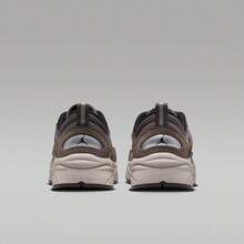 Men's JORDAN TRUNNER O/S Casual Sports Shoes, Low-Top IB3722-201 - Grey - View 4