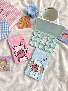 隐形眼镜浸泡收纳套装，含涂鸦动物隐形眼镜盒、隐形眼镜盒、镜片收纳盒，适合旅行和居家使用。