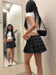 New Retro Plaid Pleated Skirt, Sexy American Style Plaid Mini Skirt For Women, Spring/Autumn - Navy Blue - View 5