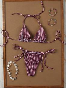 女士紫白格纹挂脖系带比基尼，甜美性感的两件套，适合浪漫的春夏假期。