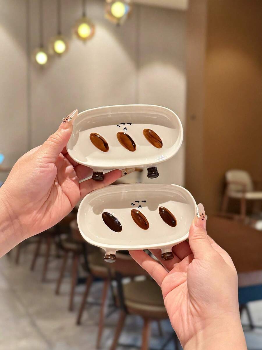 2pcs/4pcs Creative Foot-Shaped Ceramic Dipping Sauce Dishes, Japanese Style Seasoning Plates, Small Plates For Barbecue Dip, Ketchup, Chili Sauce, Salad Dressing, Hot Pot Dipping Sauce