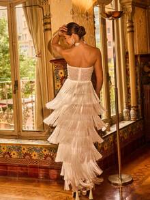 Faeriesty 优雅的无肩带正式晚礼服，多层裙摆，精致刺绣，露背设计，飘逸的廓形，是婚纱照、奢华婚礼、盛大晚宴、红毯活动和浪漫庆典的理想之选。白色 - 白色 - 查看 7