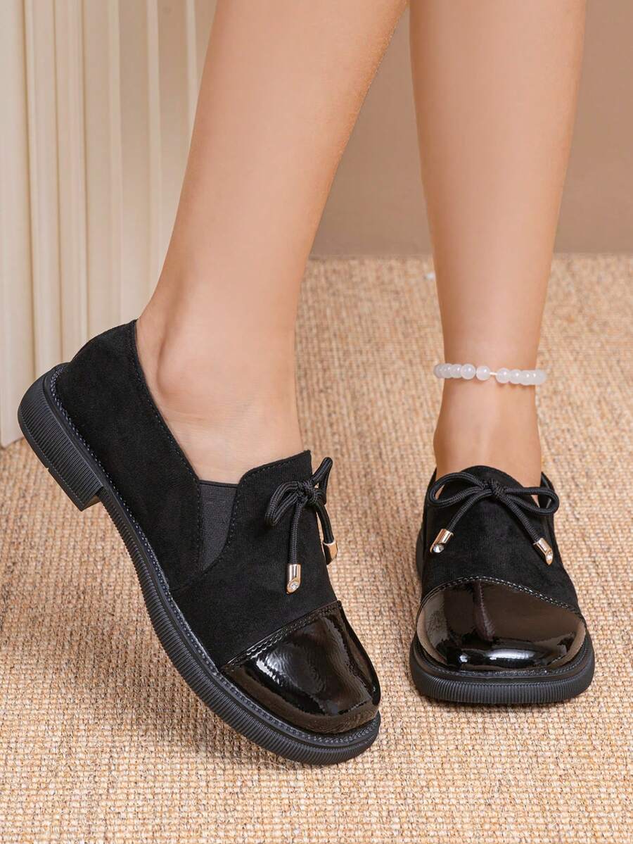 Mocasines planos casuales, zapatos cómodos de moda con empeine alto y de fácil puesta - Negro - Ver 1