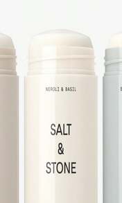 SALT &Amp; STONE Aluminum Free Deodorant | Extra Strength 48 Hour Protection For Women &Amp; Men | Made With Seaweed Extracts, Niacinamide &Amp; Prebiotics (Santal &Amp; Vetiver) - Màu xám đen - Xem 6
