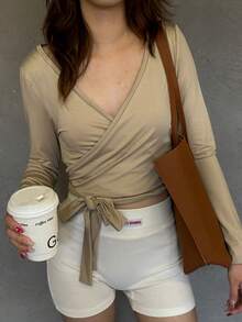 女士新款深V领长袖门襟性感休闲运动瑜伽普拉提健身领带修身裸色运动衫，秋冬 - 駝色 - 查看 1