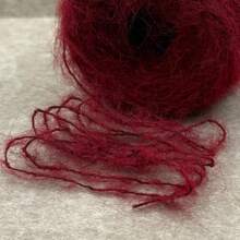 4 حزمة من خيط الصوف المخلوط بالألباكا - 760م/832 ياردة، سمك متوسط، خيط ناعم طويل الألياف، مناسب لصنع أوشحة وسترات دافئة | مجموعة صوف ناعمة للتريكو والكروشيه، مخلوط بالنايلون، متين - احمر خشبي - مشاهدة 4