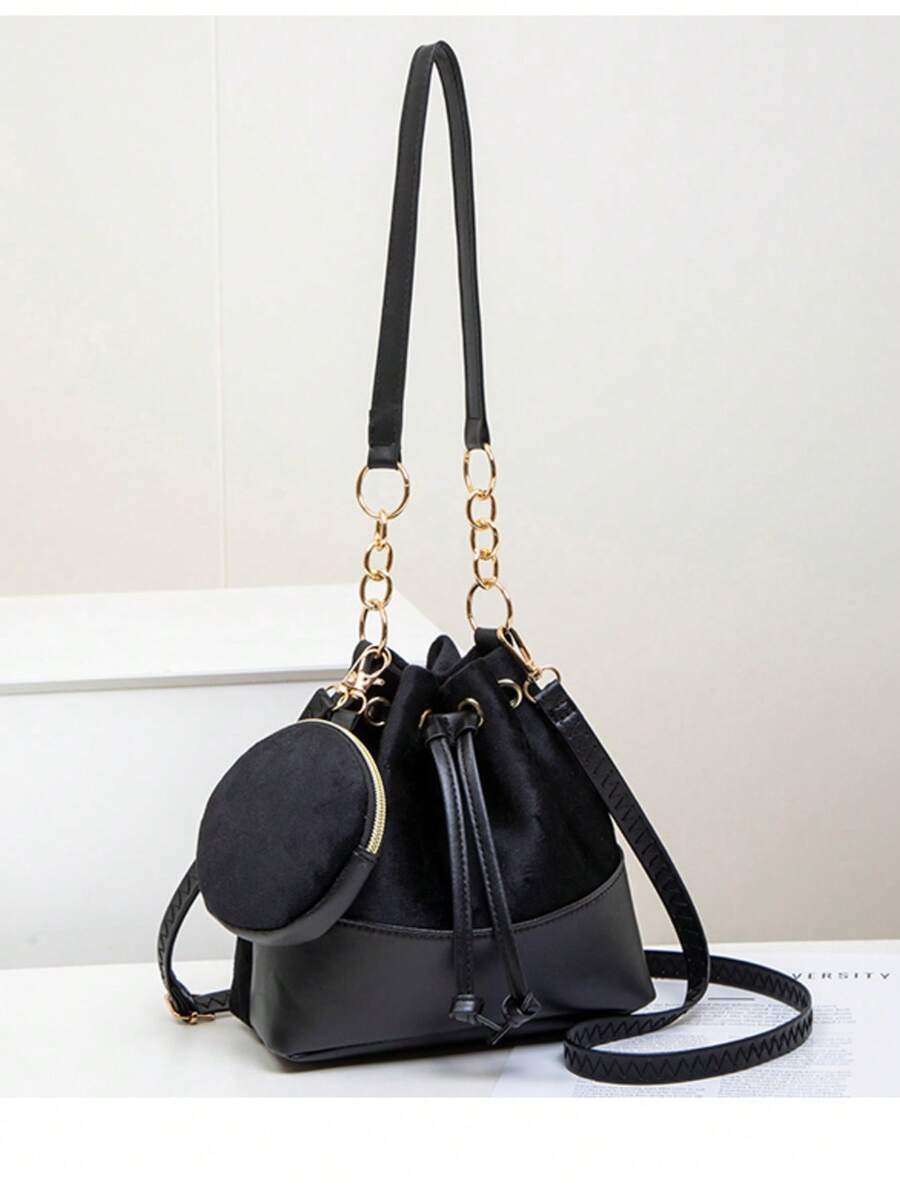 2025春夏新款小麦秸秆编织女士黑米色斜挎包，金属链条水桶包，适合海滩度假、节日派对，也是女士节日礼物的理想之选。 - 黑色 - 查看 1