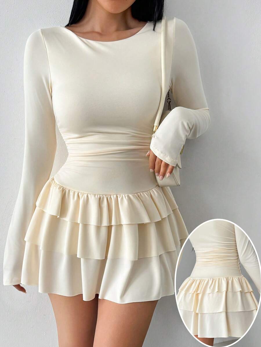 1 pieza Vestido mini elegante y casual de tela de punto con volantes multicapa en el bajo, adecuado para otoño/invierno, vacaciones, fiestas de cumpleaños, uso diario