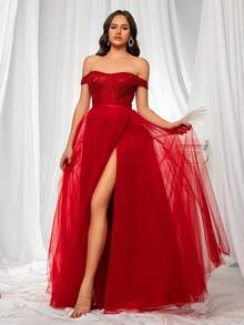 Đầm dạ hội VIPGIRL màu đỏ xuyên thấu quyến rũ, hở vai, với phần thân áo ôm sát đính hạt - Đầm dạ hội trang trọng, thanh lịch dành cho những dịp đặc biệt. - Đỏ - Xem 2