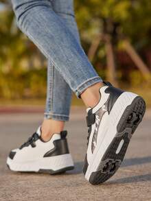 儿童PU皮革魔术贴厚底轮滑鞋，可拆卸四轮，男女童皆宜，日常穿着，四季皆可