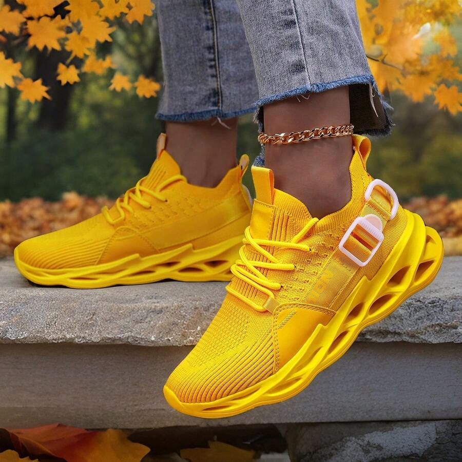 FIREQUEEN 1 Pair 2025 New Women's Pink Breathable Athletic Shoes, Lightweight Cushioned Running Sneakers, Fashionable Casual Training Shoes Suitable For Gym, Jogging And Daily Wear, Lace-Up + MD Outsole + Breathable Oblique Design - Yellow - View 1