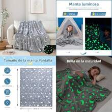 AKASENKO Manta Espacial con Estrellas y Luna 120x150 cm - Forro Polar Que Brilla en la Oscuridad para Cama o Sofá (Galaxia ) - Regalo para Niños y Adolescentes ()(Gris) - Unitalla - Ver 1