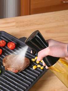 1pc Olive Oil Spray Bottle, PET Material, Refillable Spray Bottle, Liquid Dispenser, Lightweight And Portable Misting Fat-Reducing Oil Spray Tool, Suitable For Daily Cooking, Salads And Diet Meals, Air Fryers, Outdoor Barbecues And Camping Scenarios/Gifts/Gifts For Women/Kitchen/Home/Storage/Kitchen Accessories - Multicolor - View 3