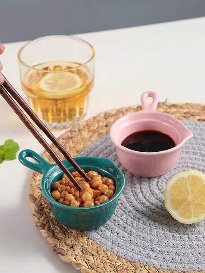 1pc Cute Handpainted Ceramic Milk Pitcher, Mini Milk Cup, Coffee Accessory, Handled Milk Cup, Juice Dispenser, Suitable For Restaurant, Kitchen, Seasoning