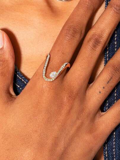 1 pieza Anillo de oro con diamantes de imitación elegante y lujoso de alta gama, adecuado para el uso diario, citas, compras de la mujer, un regalo ideal para ella