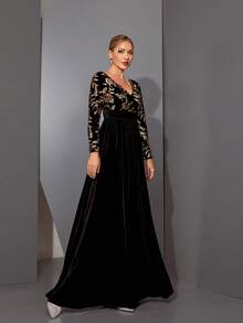 Mgiacy, A Luxurious, Shimmering Mid-Rise, Gathered-Waist, Long-Sleeved, Velvet, Flared Maxi Dress - Black - View 6
