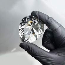 Style Crystal Diamond Replicas Of The Heart Of Africa And Tear Of The Ocean - 1:1 Scale Military Souvenirs With Display Stand, Heart-Inspired African Design, A Luxury Gift For Gamers And Collectors, Durable Crystal Collectibles For Home Decor And Display, Collectibles, Art Deco Style, High-Quality Craftsmanship, Crystal. - Multicolor - View 5