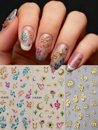 3 片星月图腾烫印浮雕美甲贴纸 - 神秘复古星月蛇叶心形恶魔眼图案，复古奢华悬挂式 DIY 艺术设计，适合女性日常、婚礼、派对、节日等场合，一次性粘贴式美甲贴纸，简约轻盈奢华主题风格，易于粘贴的美甲沙龙装饰贴纸