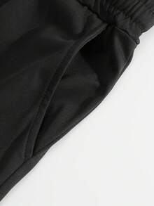 Bộ đồ nam 2 món màu đen nhẹ, kiểu dáng thường ngày, áo thun rộng + quần short kaki, trang phục thể thao thoải mái phù hợp cho bãi biển, kỳ nghỉ, du lịch. - màu đen - Xem 8