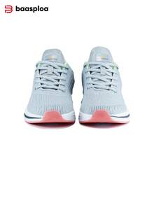 女士轻便舒适透气运动鞋，适合跑步、健身和日常休闲穿着。这款畅销的白色运动鞋用途广泛且实用，适合所有季节。是网球爱好者或需要休闲运动鞋、步行鞋或跑步鞋的女士的理想之选。 - 灰色 - 查看 4