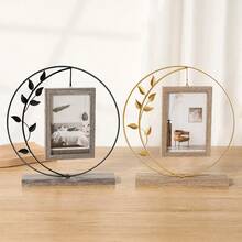 1 Khung ảnh kim loại sáng tạo, trang trí để bàn màu vàng và đen, giá đỡ trưng bày ảnh gia đình, quà tặng ngày lễ - Vàng - Xem 2