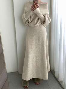 2pcs/Set Asymmetric Shoulder Knit Top + Mid-Length Knit Dress