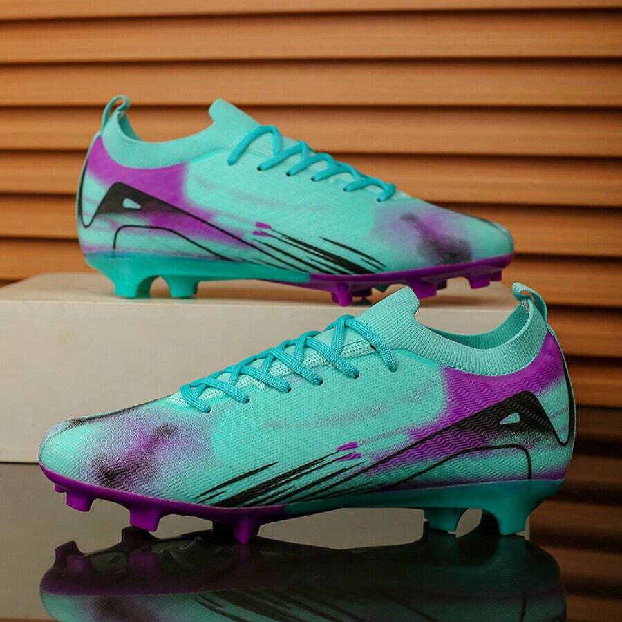 新款足球鞋，耐用防滑，适合运动训练和比赛，男女成人通用款 - 月色 - 查看 1