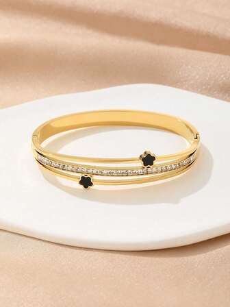 1pc Stainless Steel Cubic Zirconia Black 5-Petal Flower Design Bracelet, Fashionable, Versatile, Suitable For Street, Daily, Holiday, Party Wear (OPP Bag Packaging)