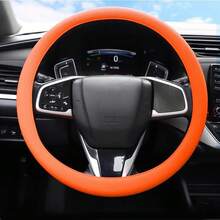 Silicone Steering Wheel Cover, Unisex, Fashionable, Sweat-Absorbent, Anti-Slip, Universal Fit, Thin & Soft, Suitable For All Seasons
