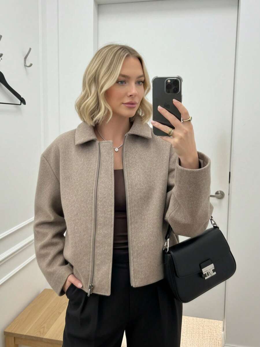 Manteau décontracté élégant de mode d'hiver pour femmes, nouvelle année, couleur unie, épaules tombantes, manches longues, fermeture éclair - Beige - Voir 1