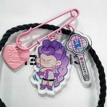 1个/ 恶魔猎杀女巫卡通亚克力钥匙扣徽章 KPOP周边 - 彩色 - 查看 12