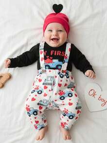 Conjunto de bebé para San Valentín: mono de manga larga con estampado de letras, pantalones con tirantes y gorro con estampado de corazones. - Negro - Ver 4