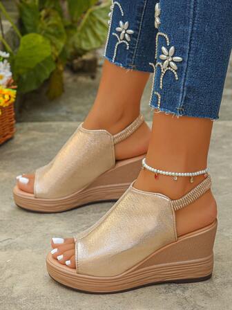 Damen Einfarbige Boho Keilsandalen mit dicker Sohle, Sommer 2025 Neue Plateau Lässig Römische Fischkopf Bequeme Mutter Sandalen, vielseitig