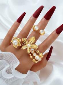 4pcs Elegant Vintage Coin Flower Shaped Pearl Decor Ring Set For Women, Suitable For Vacation, Party, Wedding, Birthday, Daily Wear (No Box) - Yellow Gold - View 3