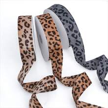 Cinta de terciopelo con estampado de leopardo, cinta de satén con estampado de leopardo de una sola cara, accesorios para el cabello hechos a mano con diadema de moño, suministros de ropa, envoltura de regalos, decoración de fiestas, manualidades y coronas de DIY